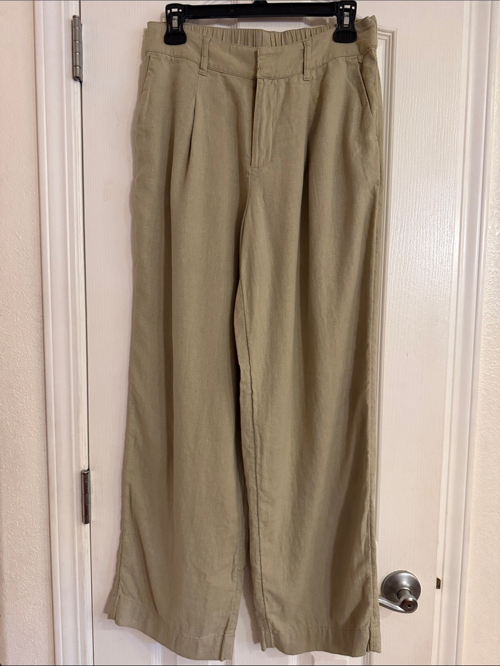 a new day Women's Wide Leg Trousers in Light Khaki Linen Blend